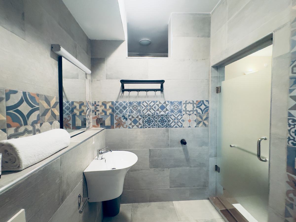 Lovely 2 Bedroom with Excellent View, Peace Estate, Maryland, Lagos, Flat / Apartment Short Let