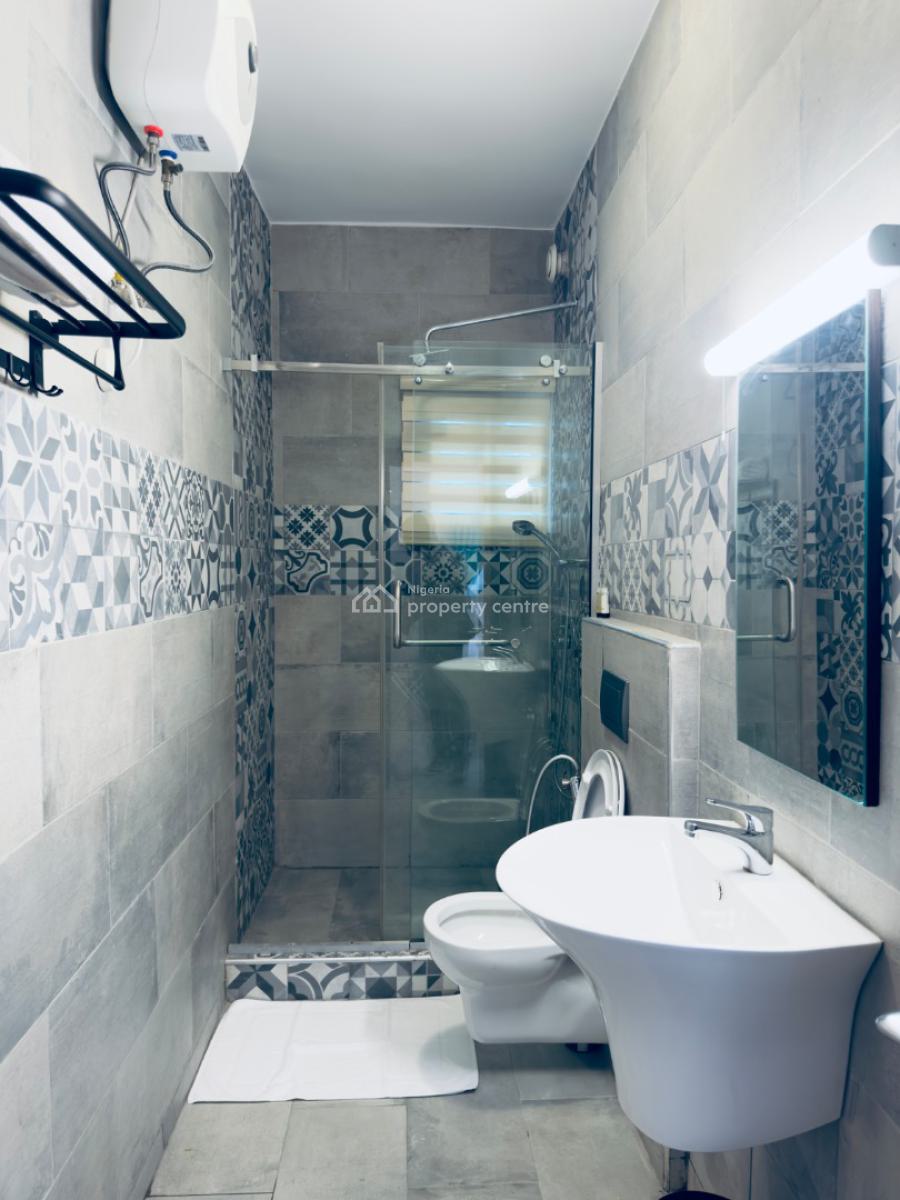 Lovely 2 Bedroom with Excellent View, Peace Estate, Maryland, Lagos, Flat / Apartment Short Let