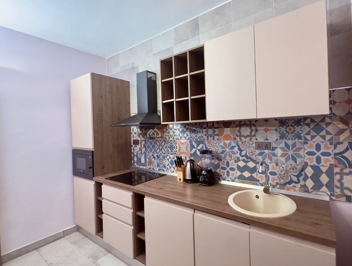 Lovely 2 Bedroom with Excellent View, Peace Estate, Maryland, Lagos, Flat / Apartment Short Let