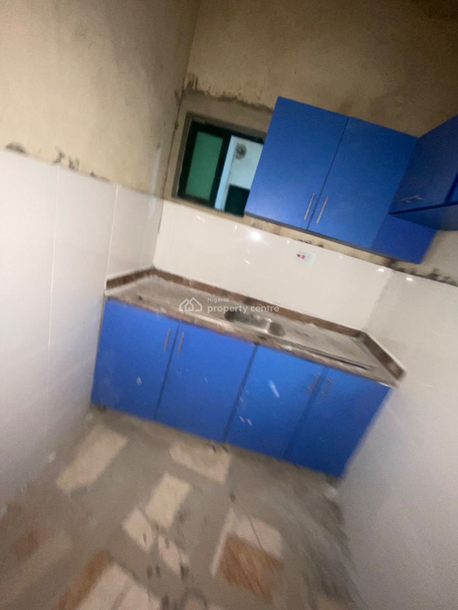 Luxurious Standard Two Bedroom Flat, Chevy View Chevrons, Lekki, Lagos, Flat / Apartment for Rent