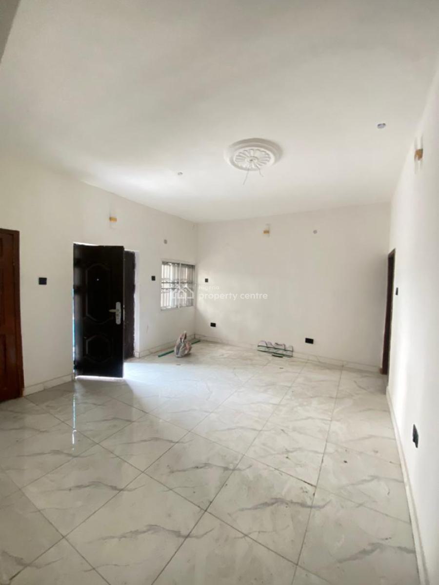 Clean 2 Bedroom Apartment, Ikate Elegushi, Lekki, Lagos, Flat / Apartment for Rent