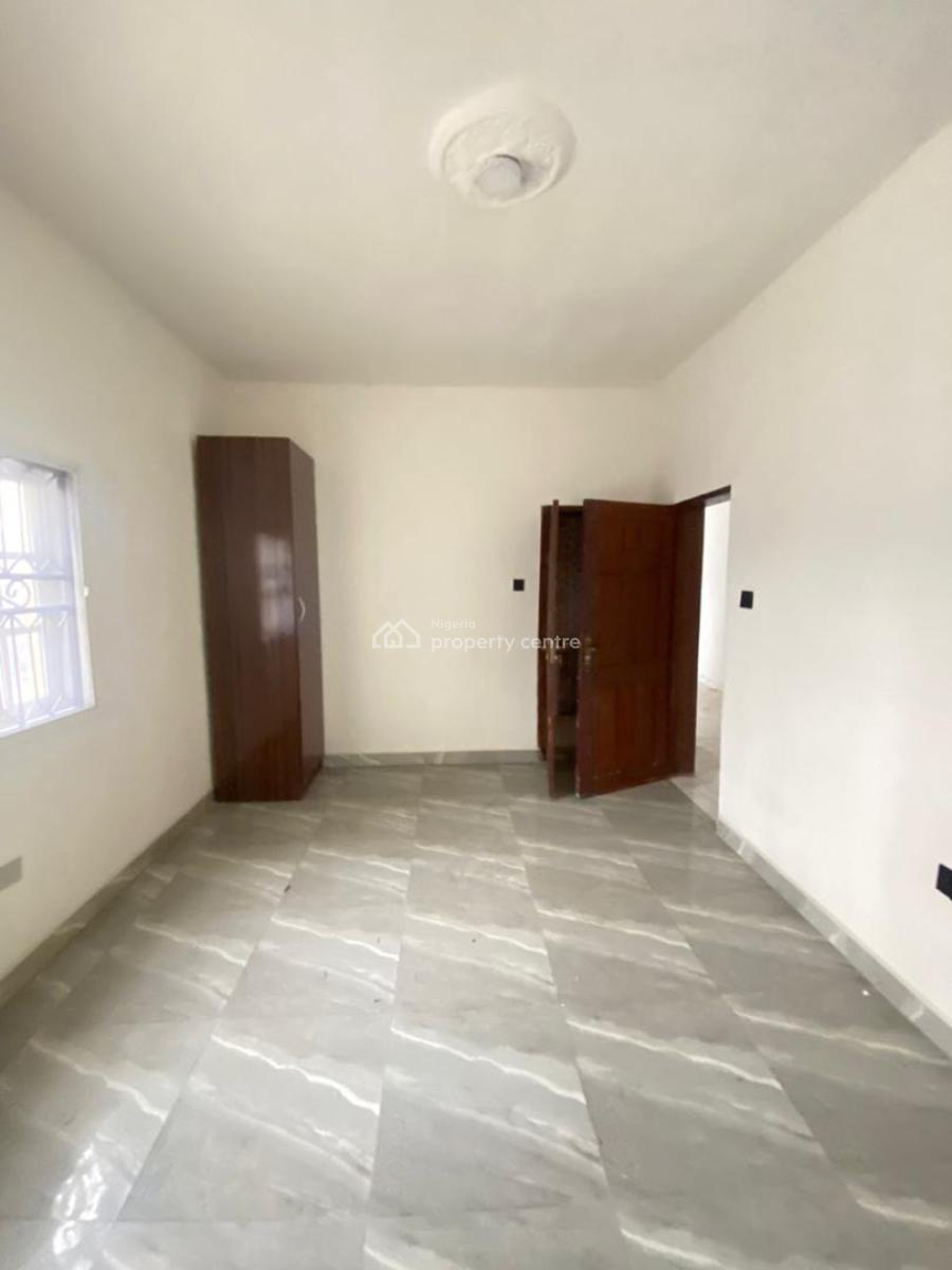 Clean 2 Bedroom Apartment, Ikate Elegushi, Lekki, Lagos, Flat / Apartment for Rent