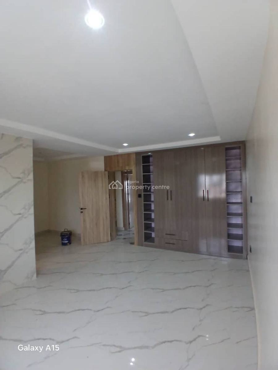 a Well-built 4-bedroom Terrace Duplex, Apo-gudu District By Ceadercrest Hospital., Apo, Abuja, Terraced Duplex for Rent