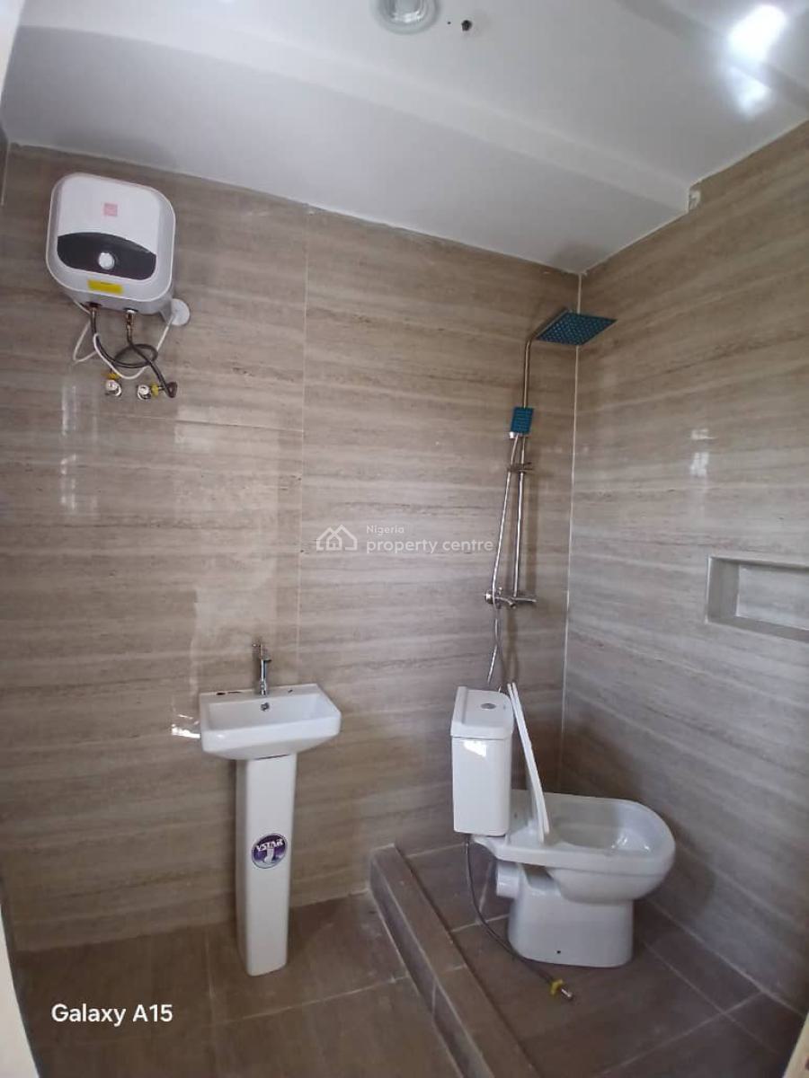 a Well-built 4-bedroom Terrace Duplex, Apo-gudu District By Ceadercrest Hospital., Apo, Abuja, Terraced Duplex for Rent