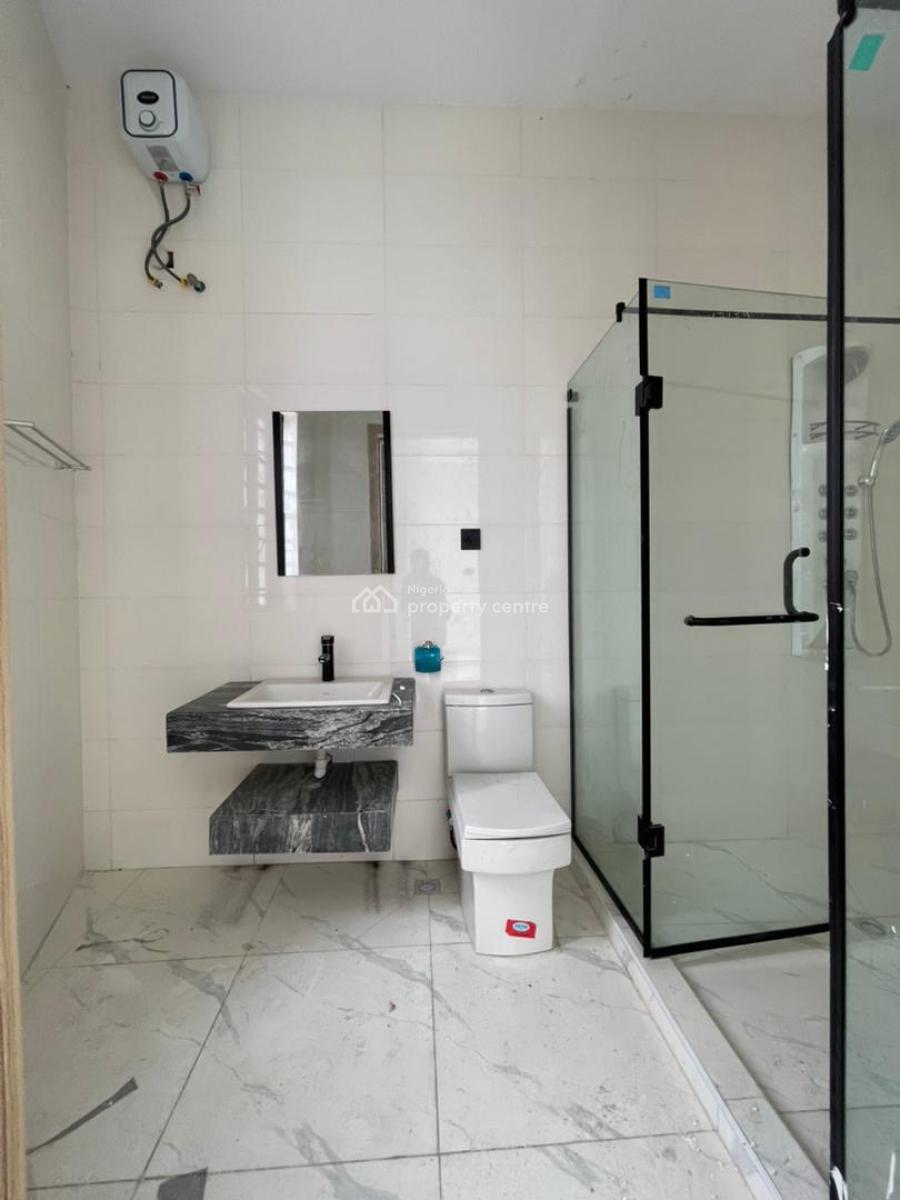 Topnotch 4 Bedroom Terrace Duplex in a Communal Living Space, Harris Vgc Drive, Lekki, Lagos, Terraced Duplex for Sale