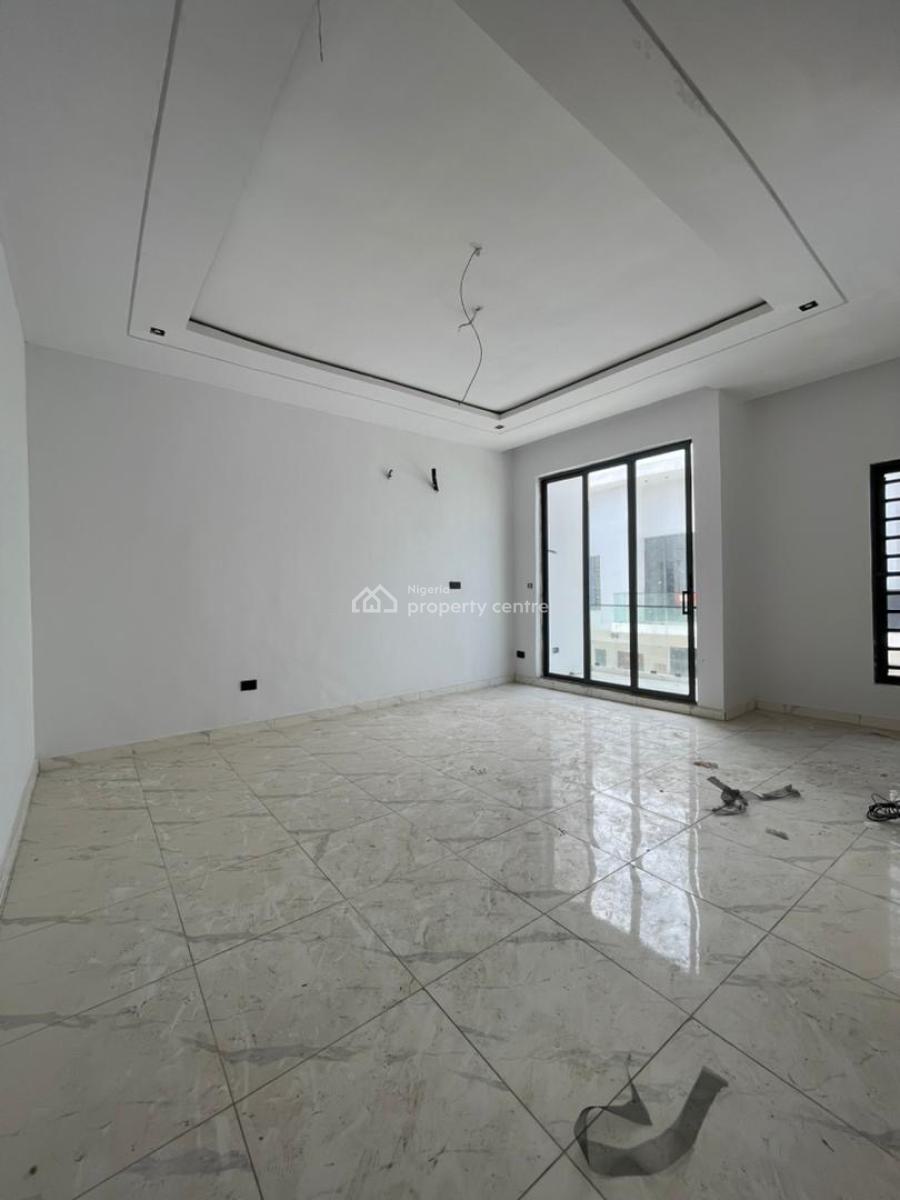 Topnotch 4 Bedroom Terrace Duplex in a Communal Living Space, Harris Vgc Drive, Lekki, Lagos, Terraced Duplex for Sale