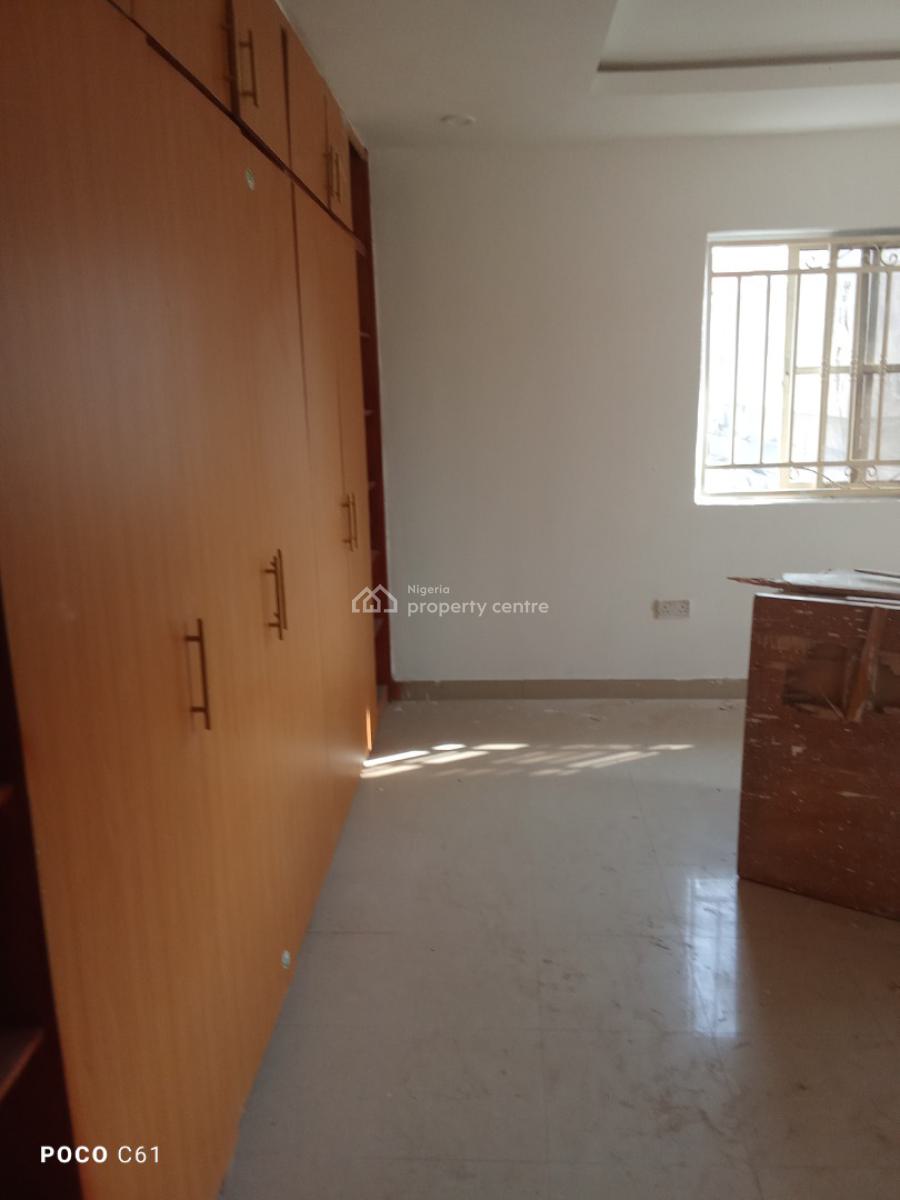 Tastefully Built 3 Bedroom Flat Upstairs, Blenco, Lekki, Sangotedo, Ajah, Lagos, Flat / Apartment for Rent