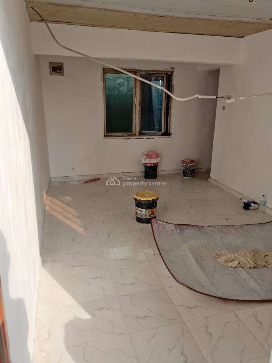 Miniflat Commercial Space. Come for Inspection, Victoria Island (vi), Lagos, Commercial Property for Rent