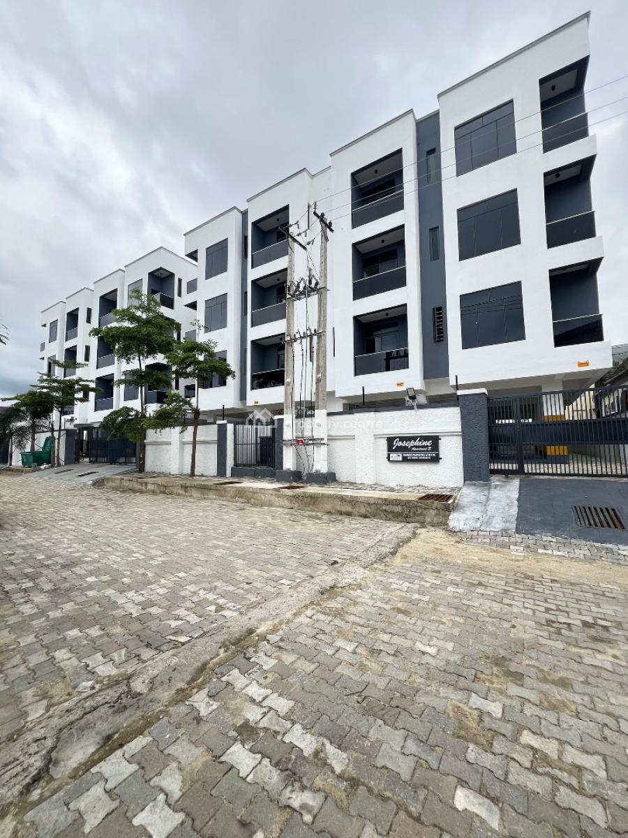 Luxurious 2 Bedroom Apartment with Bq,pool, Ologolo, Lekki, Lagos, Flat / Apartment for Sale