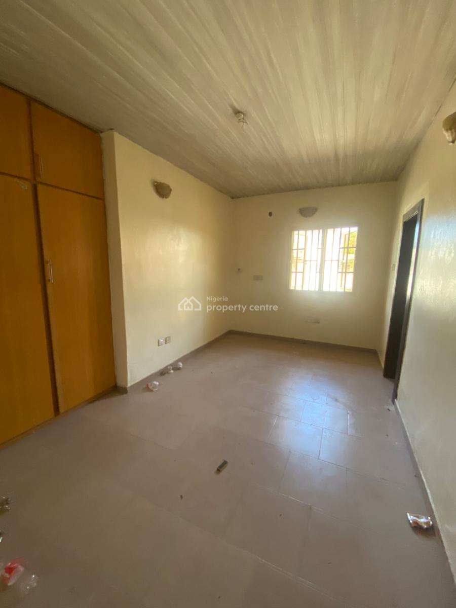 Well Built 3 Bedroom Apartment, Idado, Lekki, Lagos, Flat / Apartment for Rent