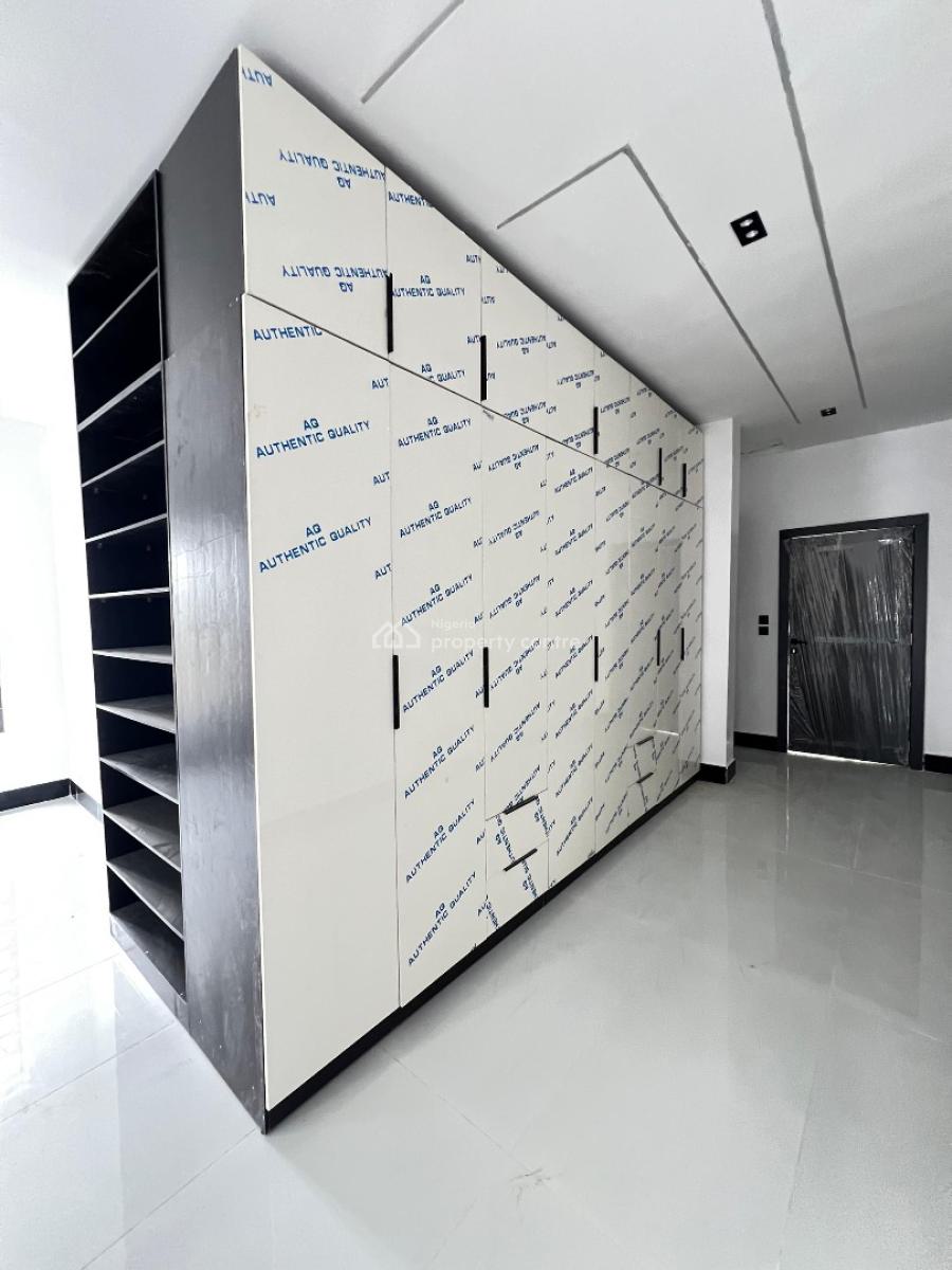 Beautiful  5 Bedroom Duplex with a Pool,bq, Ologolo, Lekki, Lagos, House for Sale