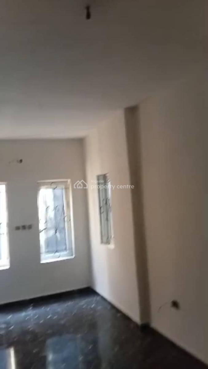 Lovely 3 Bedroom Flat, Mende, Maryland, Lagos, Flat / Apartment for Rent