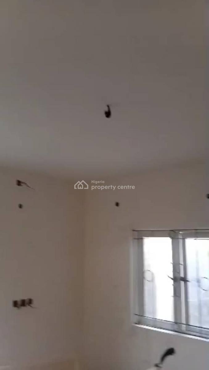 Lovely 3 Bedroom Flat, Mende, Maryland, Lagos, Flat / Apartment for Rent