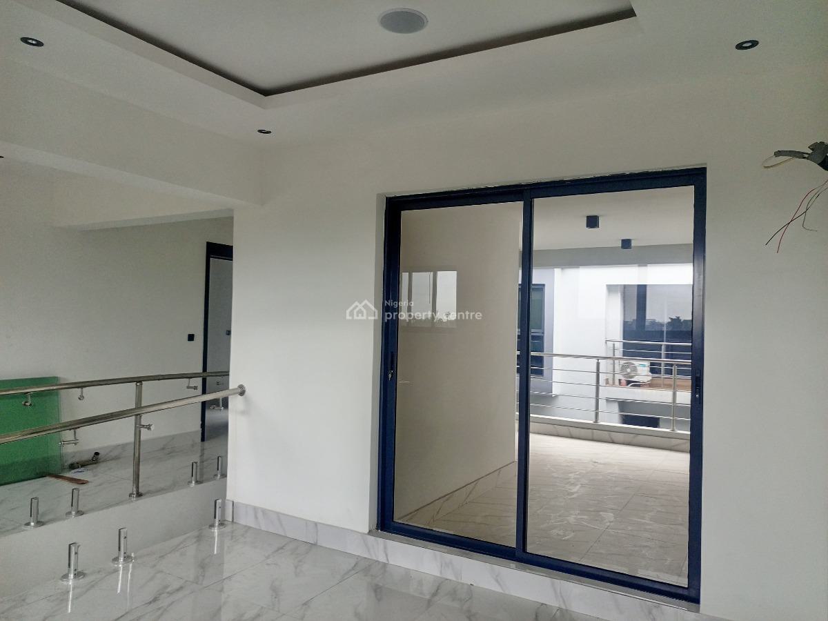 Brandnew 5 Bedroom Penthouse Located, Ikeja Gra, Ikeja, Lagos, House for Rent