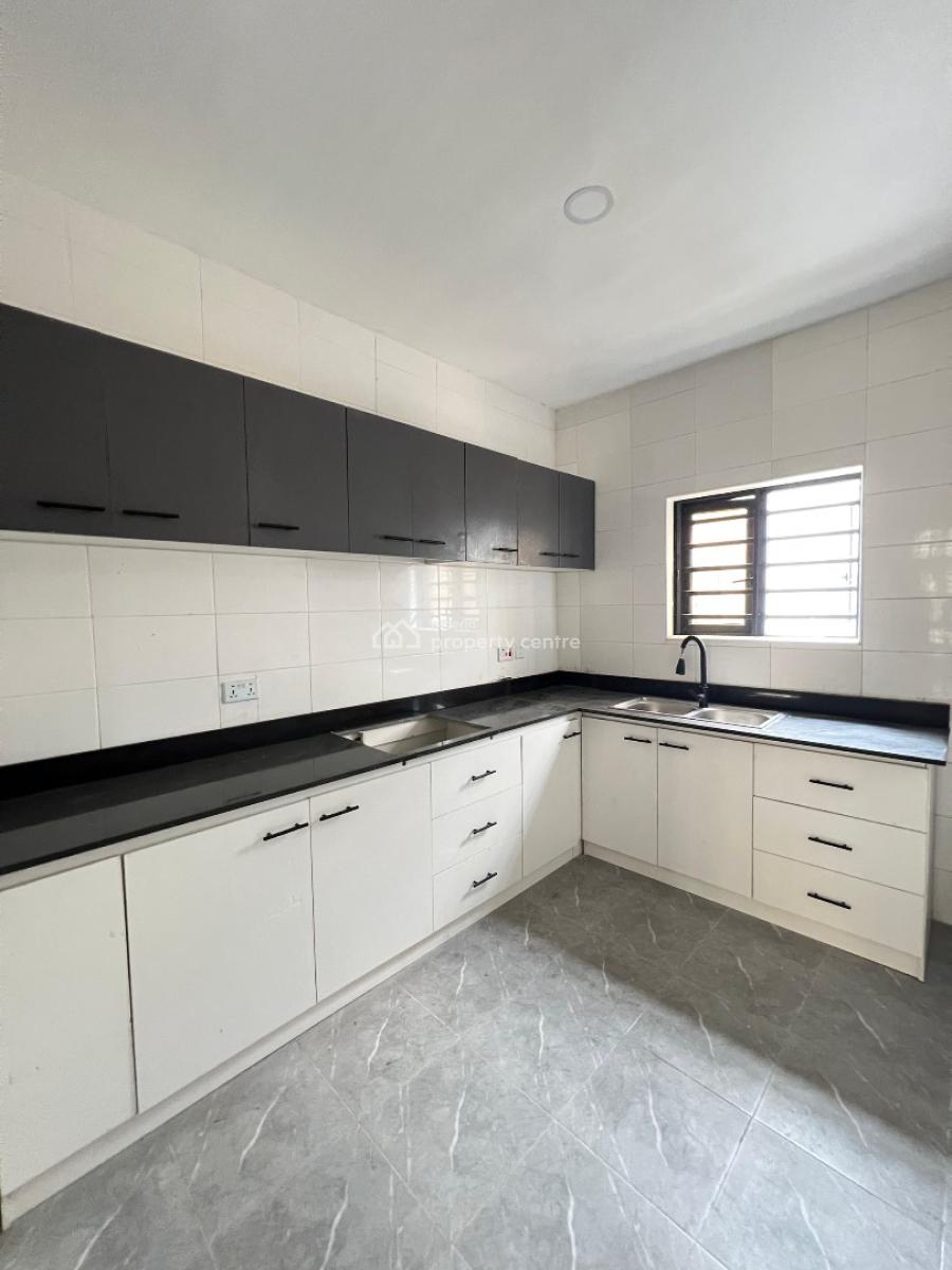 Exquisite 2 Bedroom Apartment Within an Estate, Ologolo, Lekki, Lagos, House for Sale