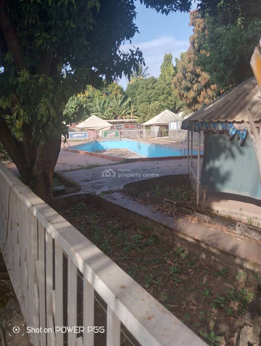 Luxury Hotel, Barnawa, Chikun, Kaduna, Hotel / Guest House for Sale