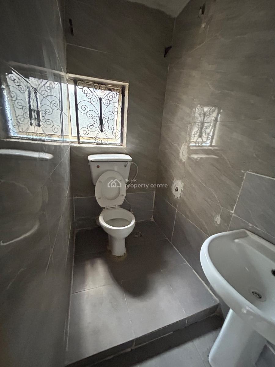 Well Maintained and Spacious Selfcontain with Personal Kitchen, Off Admiralty, Lekki Phase 1, Lekki, Lagos, Self Contain (single Rooms) for Rent