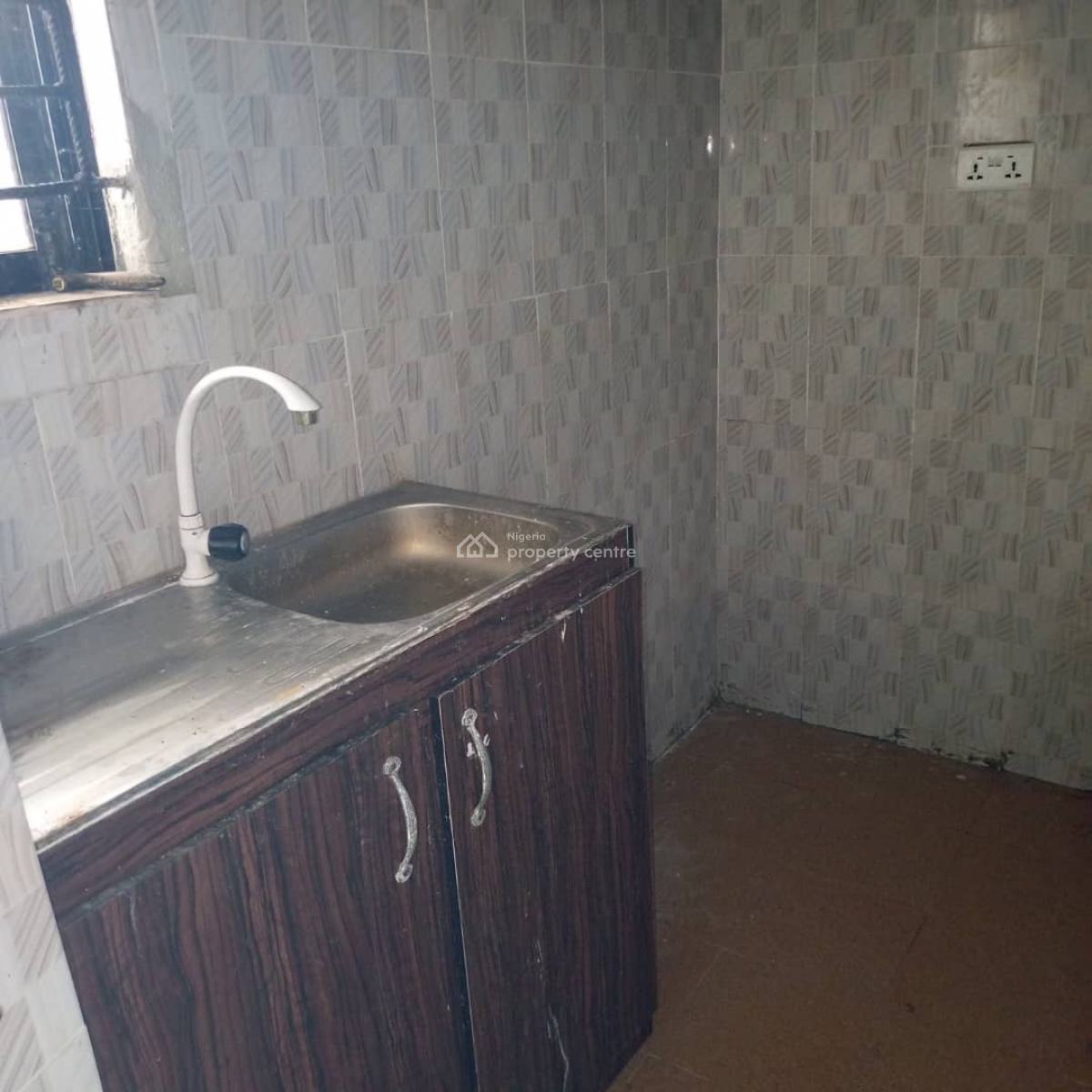 Clean and Spacious Self Contain Available, Harmony Estate, Ajah, Lagos, Self Contain (single Rooms) for Rent