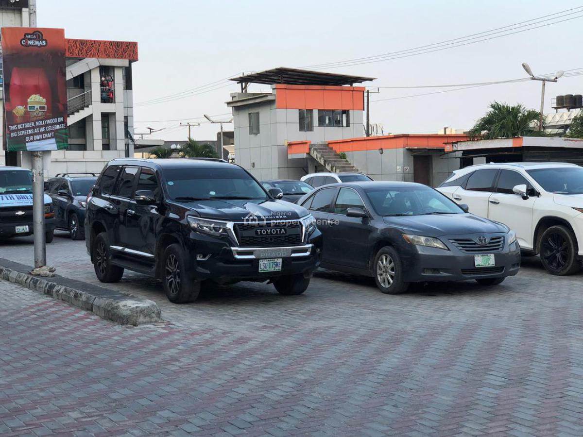 Modern Gigantic Multi Purpose Complex with Mall/offices/event Center, Orchid Road, Lafiaji, Lekki, Lagos, Plaza / Complex / Mall for Sale