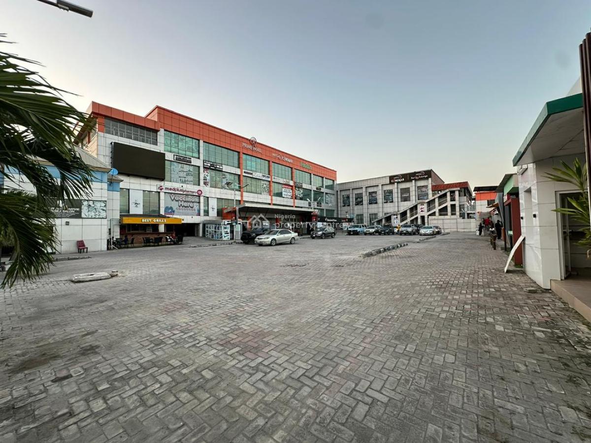 Modern Gigantic Multi Purpose Complex, Orchid Road, Lafiaji, Lekki, Lagos, Plaza / Complex / Mall for Sale