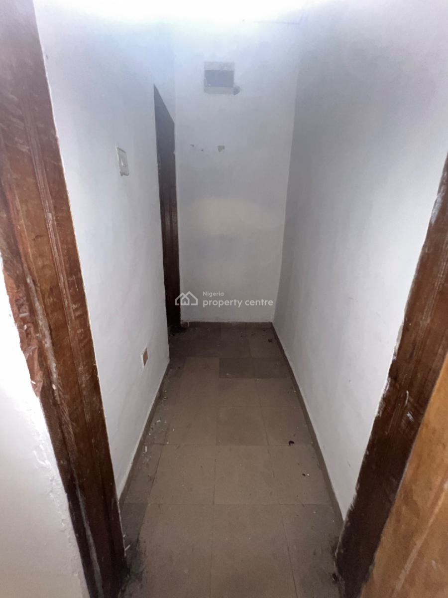 1 Bedroom Flat, United Estate, Sangotedo, Ajah, Lagos, Mini Flat (room and Parlour) for Rent