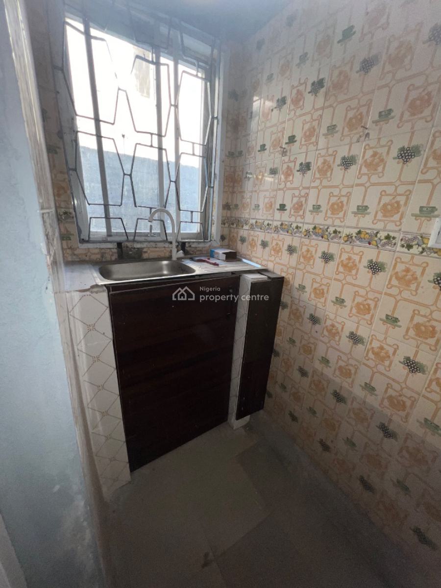1 Bedroom Flat, United Estate, Sangotedo, Ajah, Lagos, Mini Flat (room and Parlour) for Rent