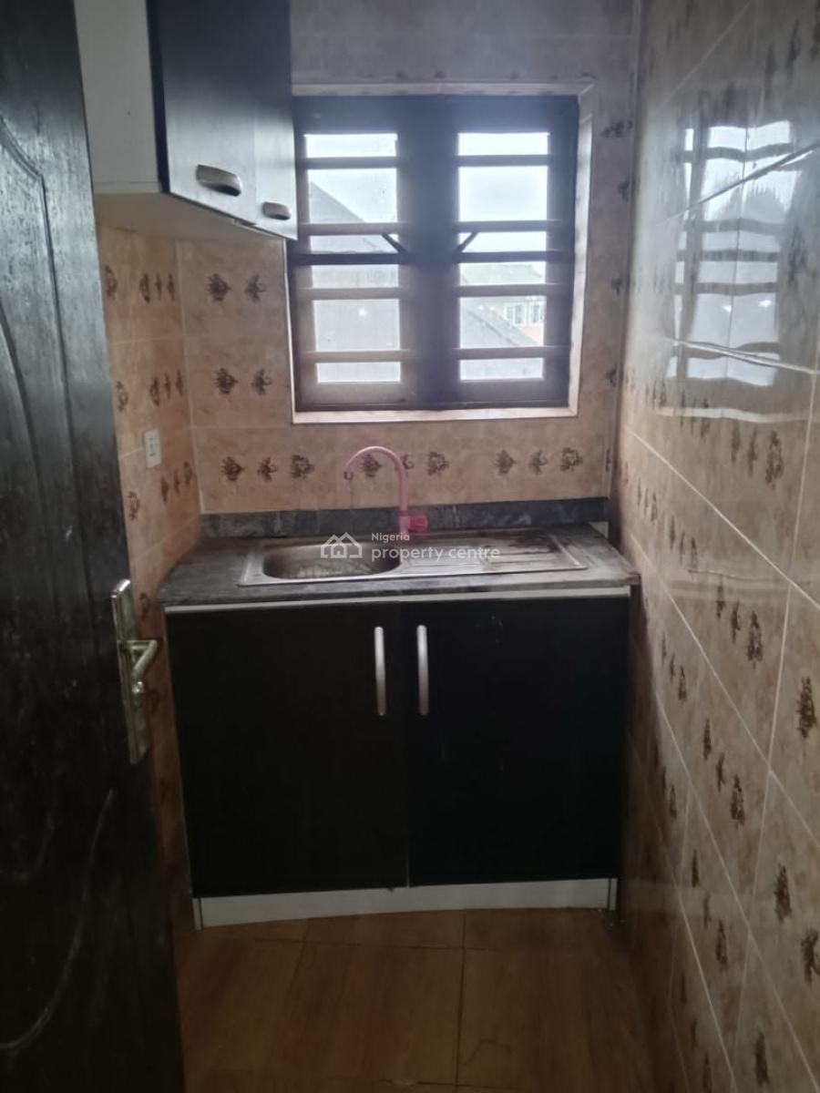 Standard 1 Bedroom Apartment with Good Light and Good Road, Elemoro, Bogije, Ibeju Lekki, Lagos, Mini Flat (room and Parlour) for Rent