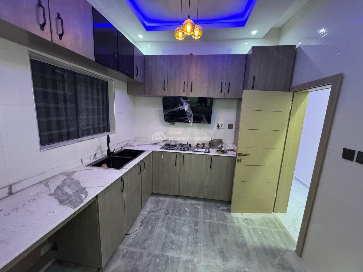 Serviced Luxury 2 Bedroom Flat, Pinnock Beach, Osapa, Lekki, Lagos, Flat / Apartment for Rent