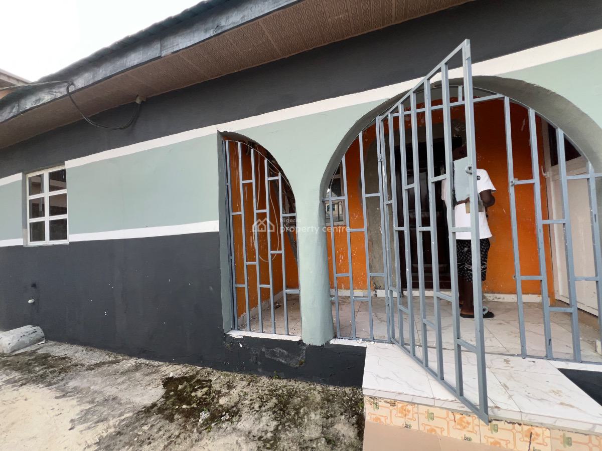 Room Self Contained, United States, Sangotedo, Ajah, Lagos, Self Contain (single Rooms) for Rent