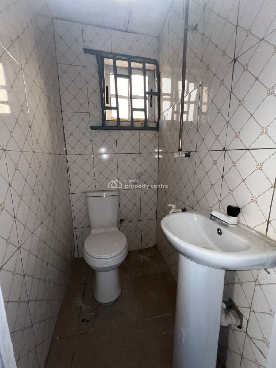 Room Self Contained, United States, Sangotedo, Ajah, Lagos, Self Contain (single Rooms) for Rent