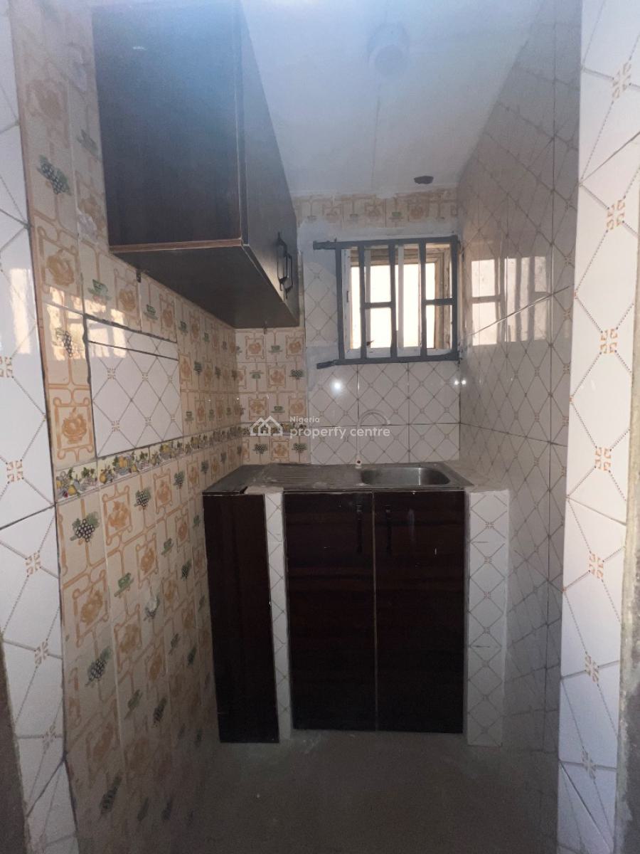 Room Self Contained, United States, Sangotedo, Ajah, Lagos, Self Contain (single Rooms) for Rent