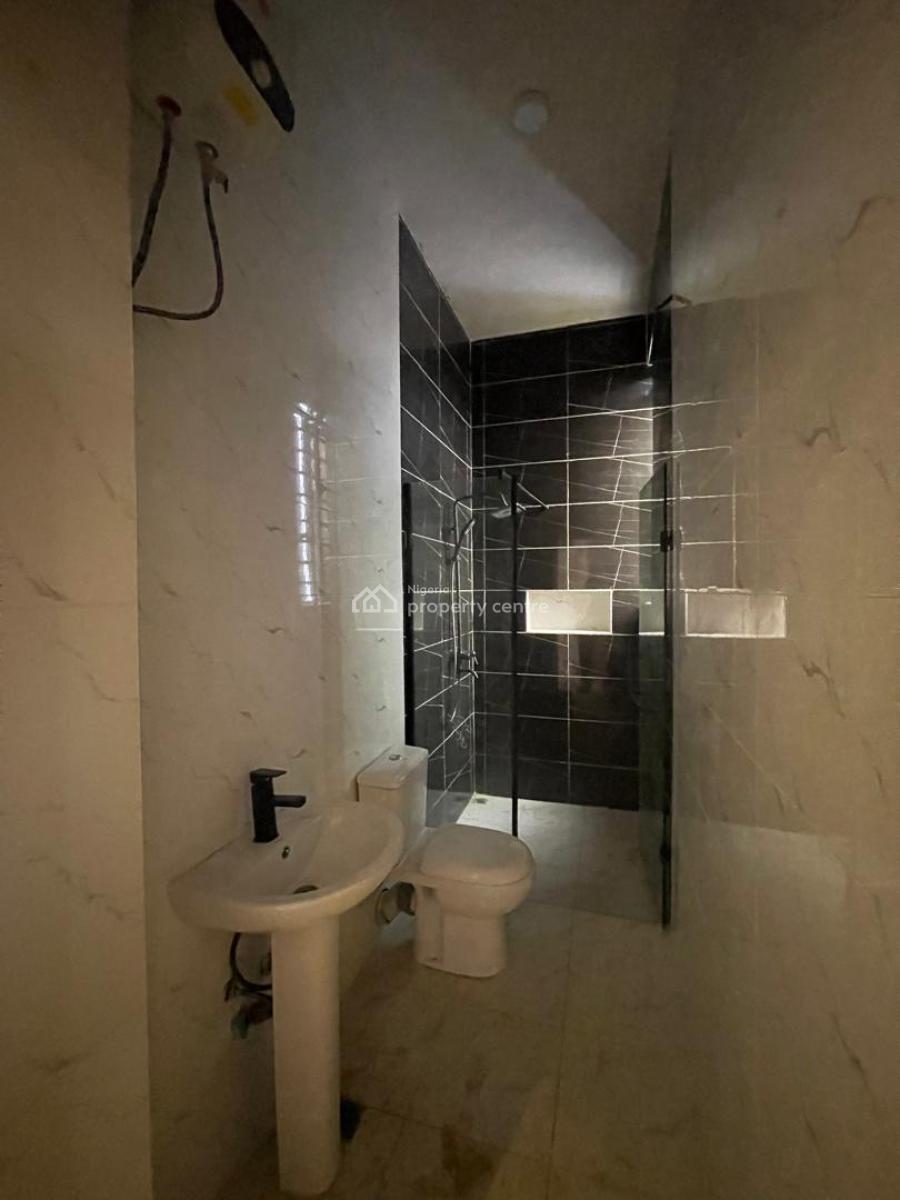 3-bedroom Apartments, Conservative Road, Lekki, Lagos, Block of Flats for Sale