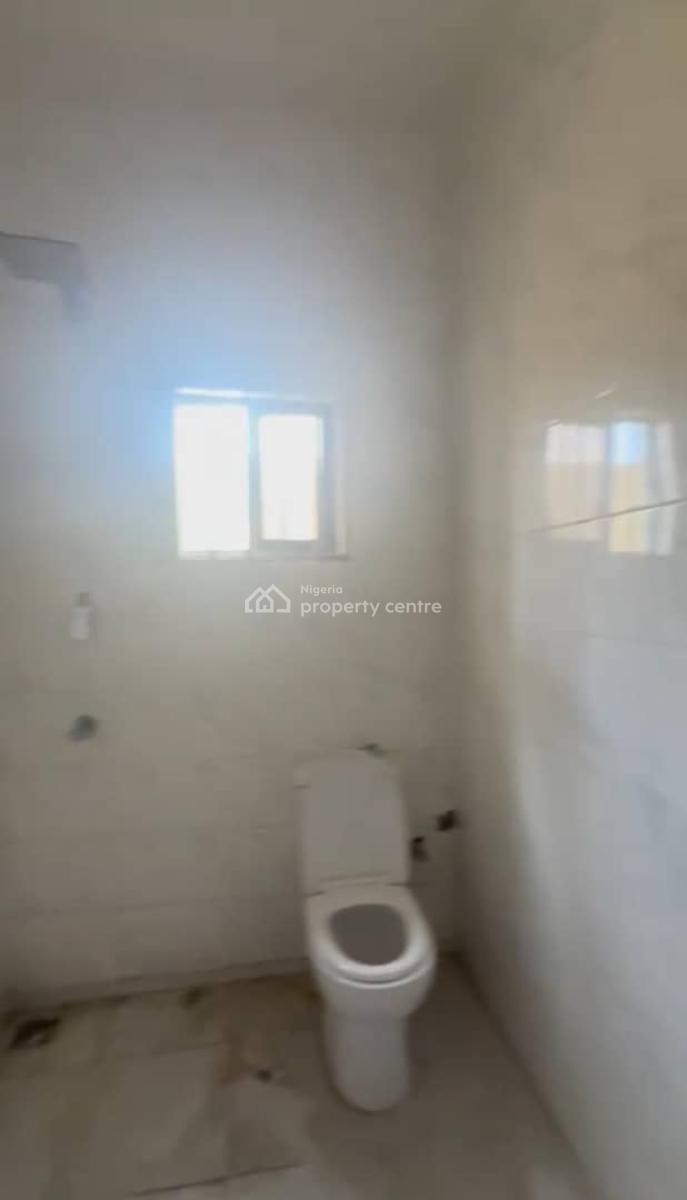 Lovely 2 Bedroom Flat, Off Ogulana Drive, Surulere, Lagos, Flat / Apartment for Rent