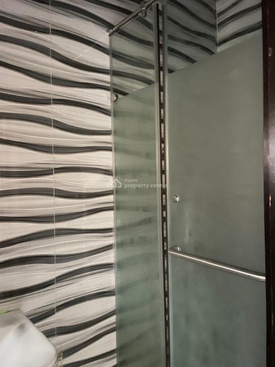 Service 2 Bedrooms, Chevron Drive, Lekki Expressway, Lekki, Lagos, House for Rent