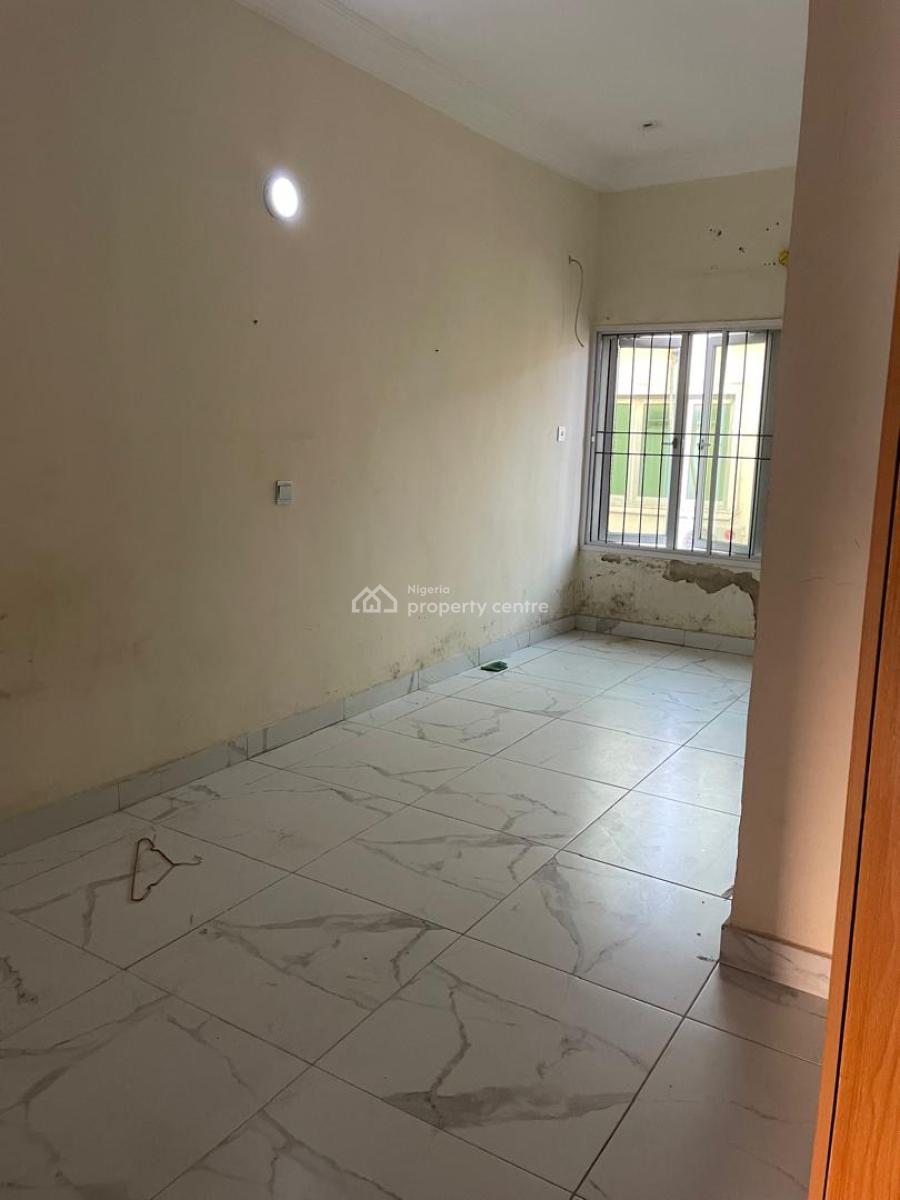 Service 2 Bedrooms, Chevron Drive, Lekki Expressway, Lekki, Lagos, House for Rent