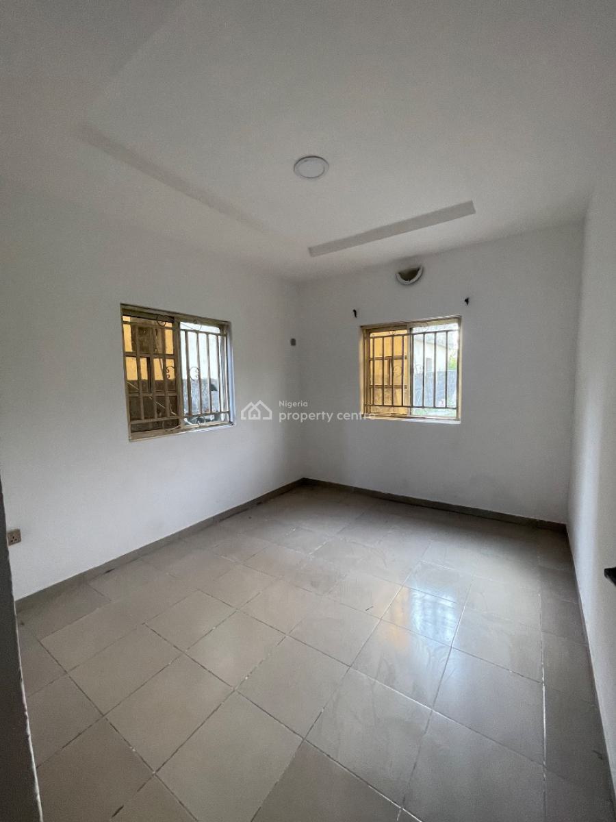 Beautiful 2 Bedroom Apartment in an Estate, Sangotedo, Ajah, Lagos, Flat / Apartment for Rent