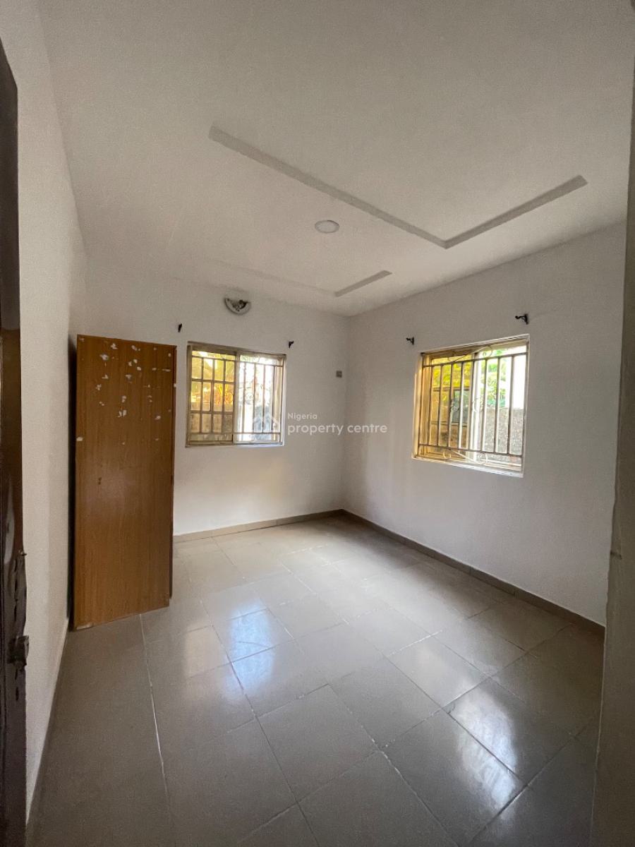Beautiful 2 Bedroom Apartment in an Estate, Sangotedo, Ajah, Lagos, Flat / Apartment for Rent