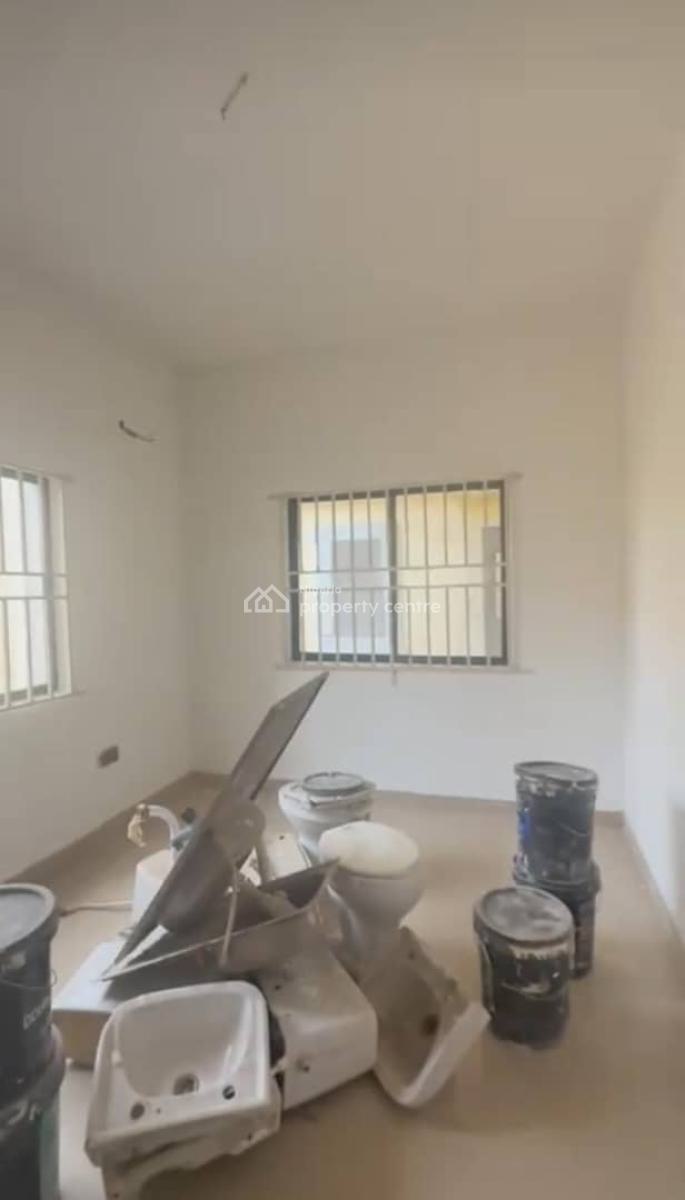 Lovely 3 Bedroom Flat, Off Ogulana Drive, Surulere, Lagos, Flat / Apartment for Rent