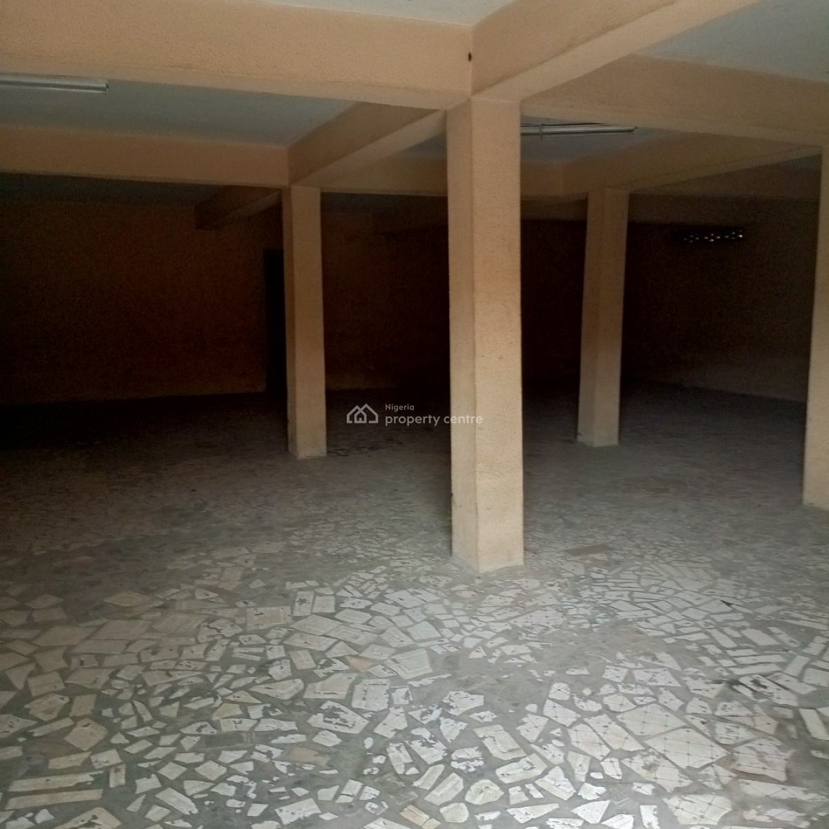 Nice and Well Maintained Warehouse, Off Adetola, Aguda, Surulere, Lagos, Warehouse for Rent