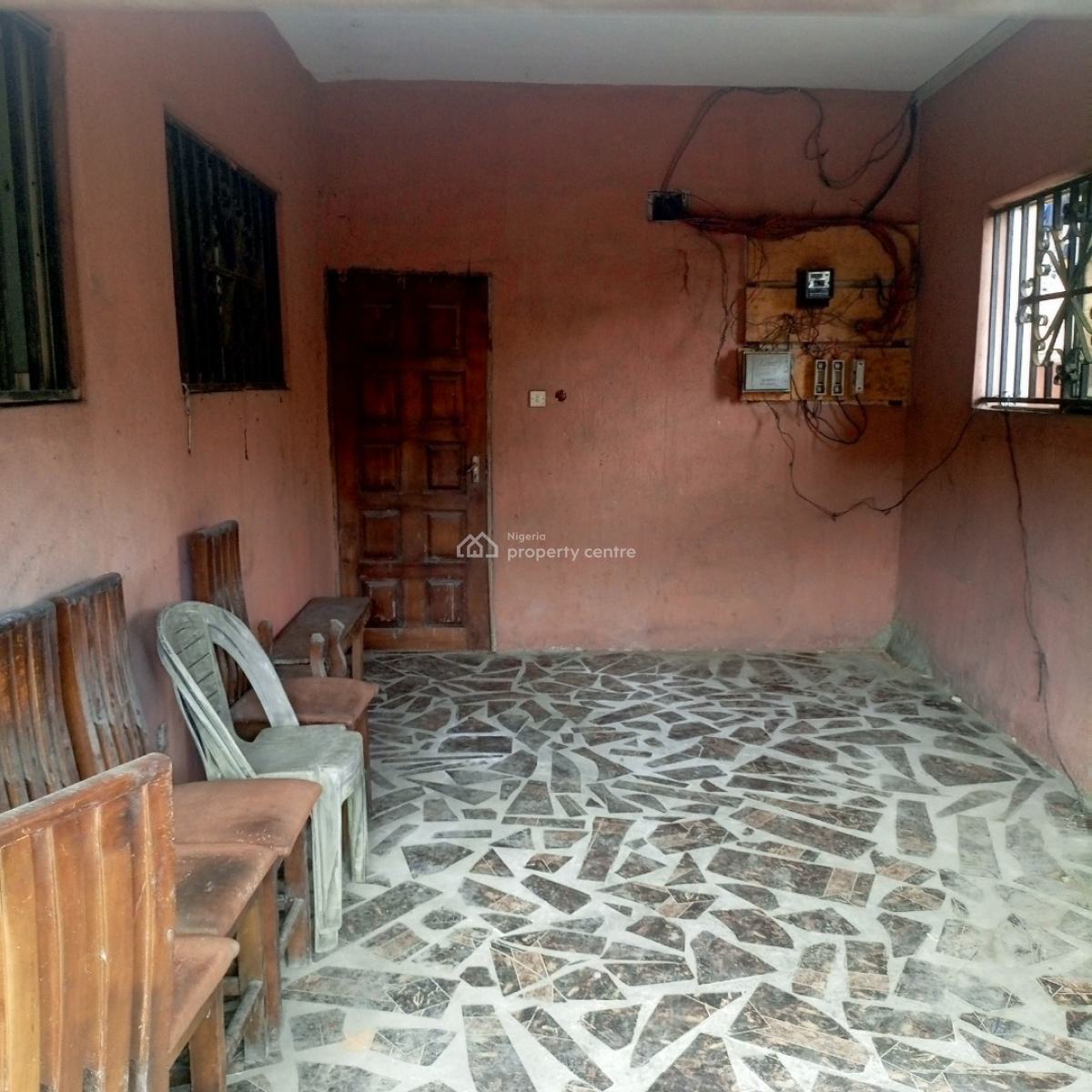 Nice Local Mini Warehouse, Aguda, Surulere, Lagos, Warehouse for Rent