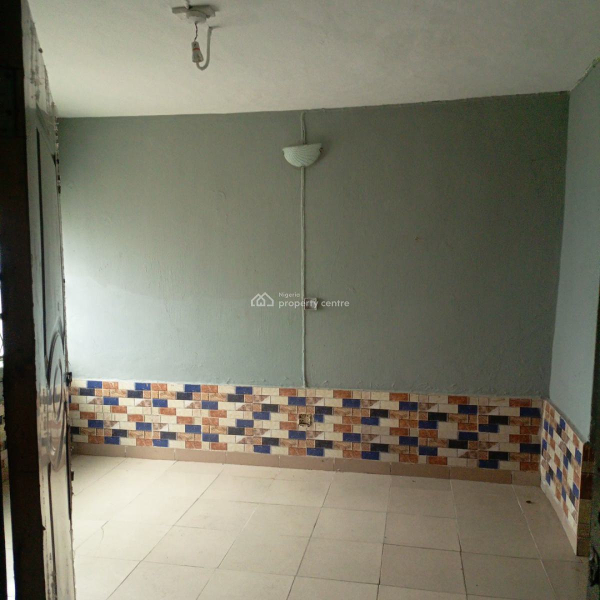 Spacious 3 Bedroom Flat, Off Adetola Street, Aguda, Surulere, Lagos, Flat / Apartment for Rent