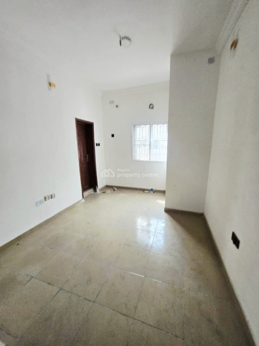 Spacious 1-bedroom Apartment, Osapa, Lekki, Lagos, Flat / Apartment for Rent