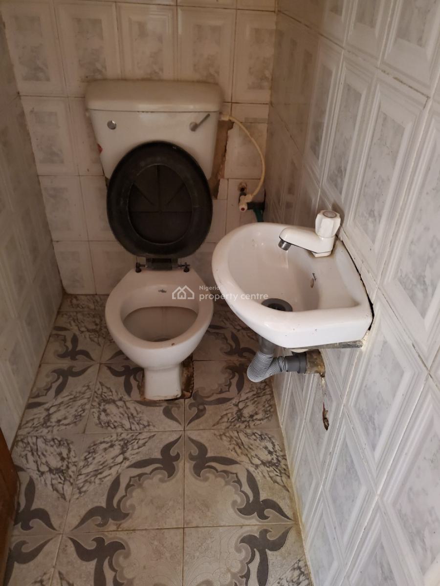 Very Big and Large 3 Bedroom Flat, Olusola Ade Street, Ijegun, Ikotun, Lagos, Flat / Apartment for Rent