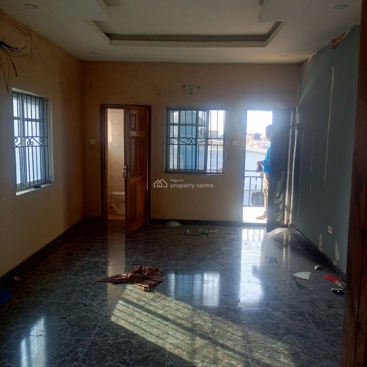 Nice and Well Maintained 2 Bedroom Flat, Aguda, Surulere, Lagos, Flat / Apartment for Rent
