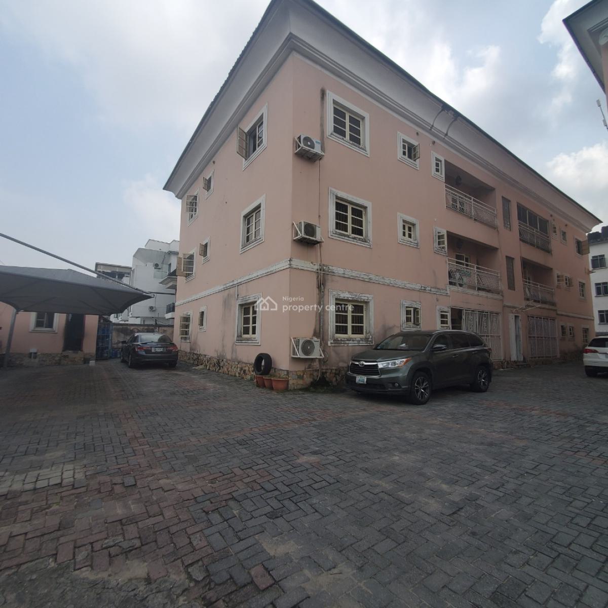 Gorgeous 3 Bedroom Flat, Osapa, Lekki, Lagos, Flat / Apartment for Rent