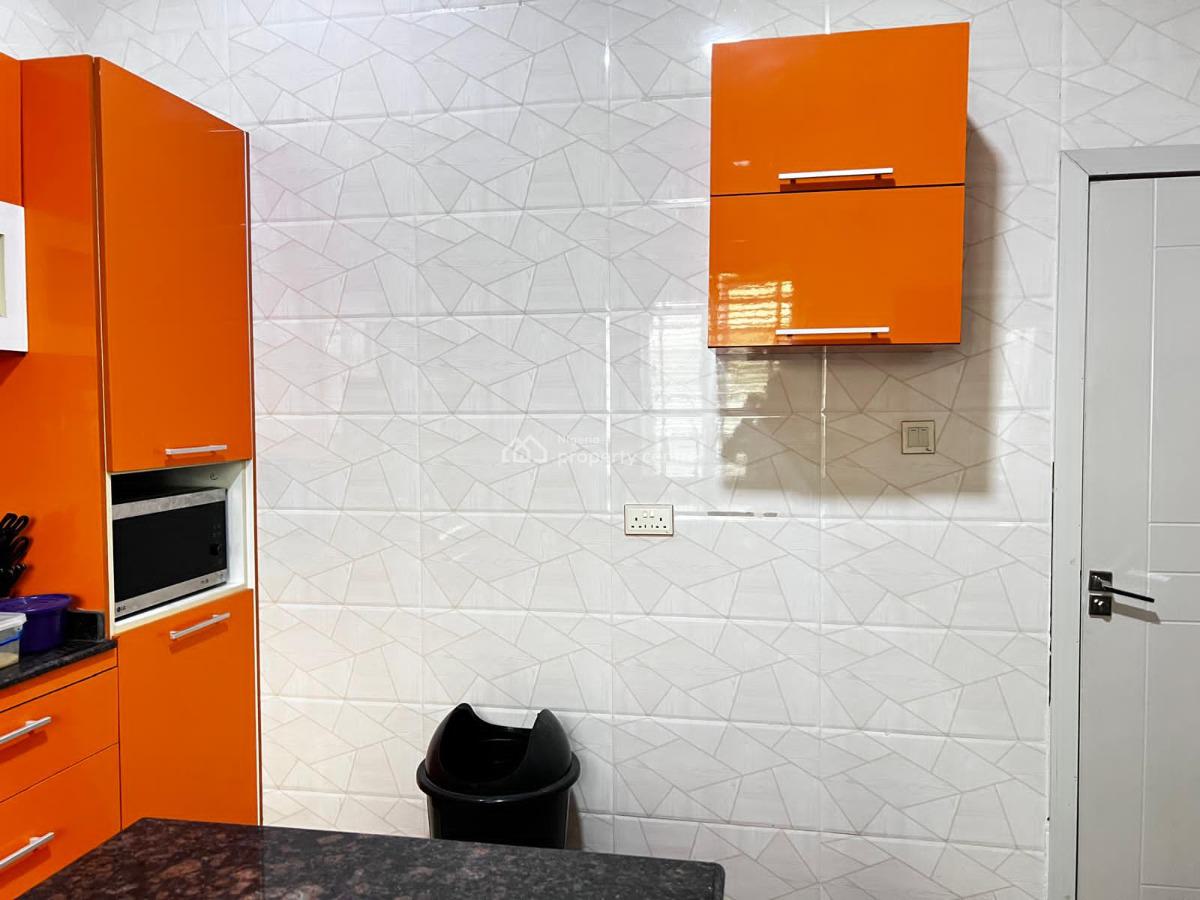 4 Bedrooms Semi Detached Duplex with a Bq, Osapa, Lekki, Lagos, Semi-detached Duplex for Sale