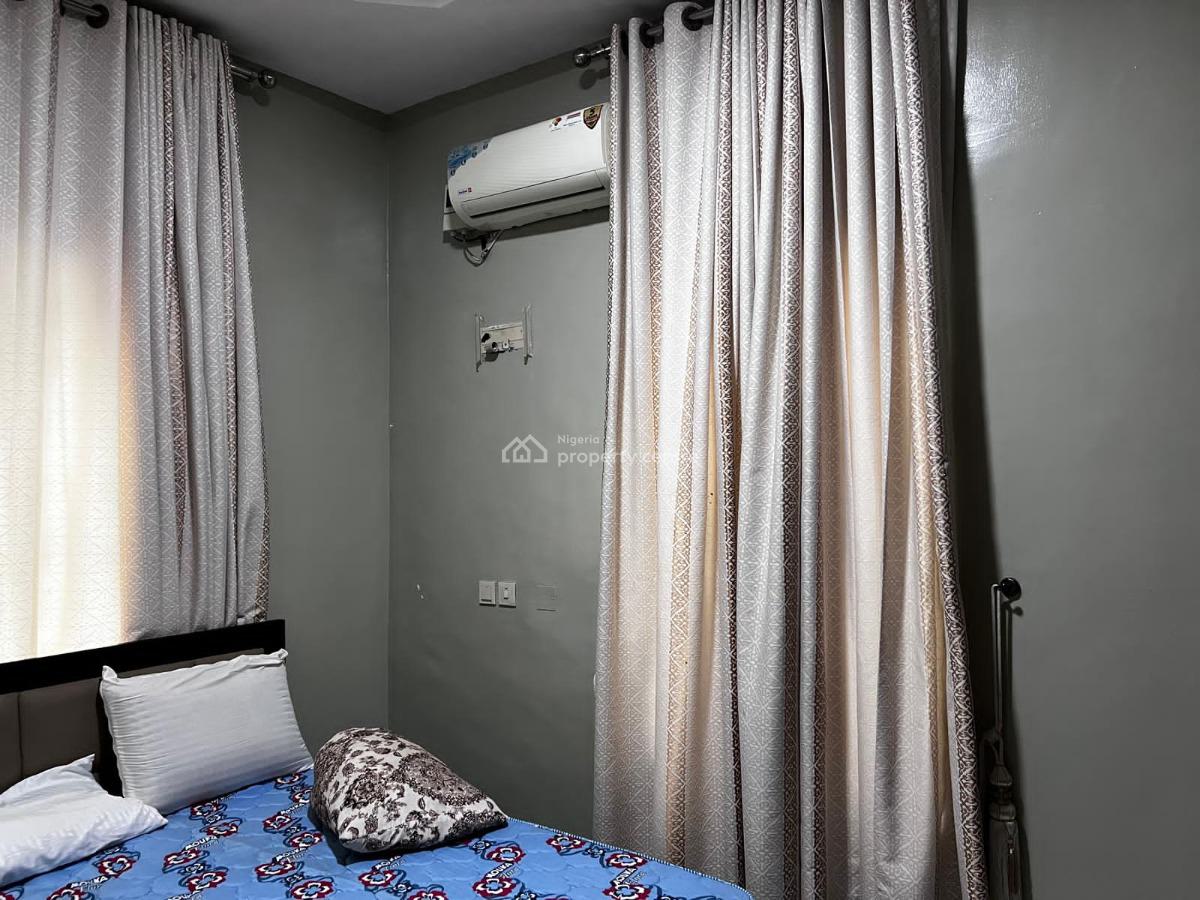 4 Bedrooms Semi Detached Duplex with a Bq, Osapa, Lekki, Lagos, Semi-detached Duplex for Sale