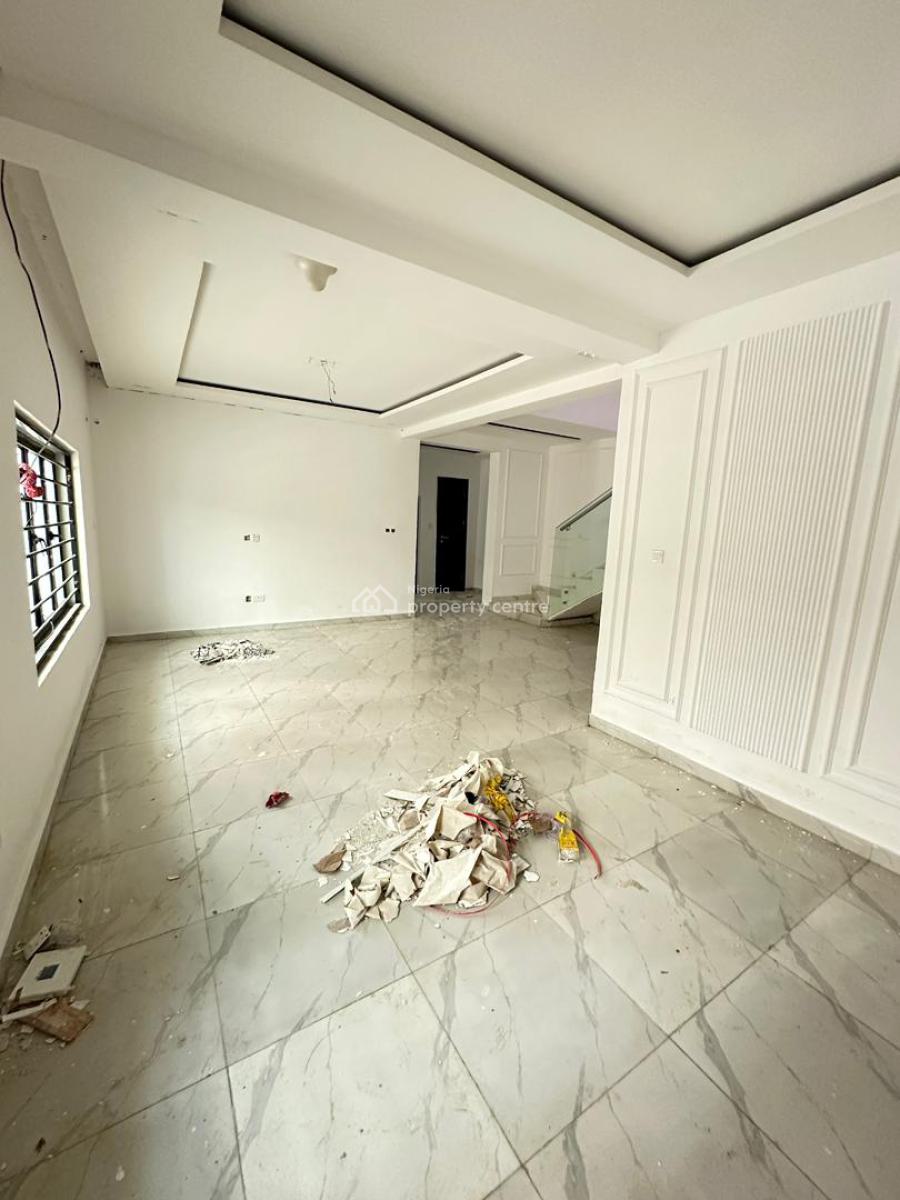 4 Bedroom Semi-detached Duplex with Bq, Ikate, Lekki, Lagos, Semi-detached Duplex for Rent