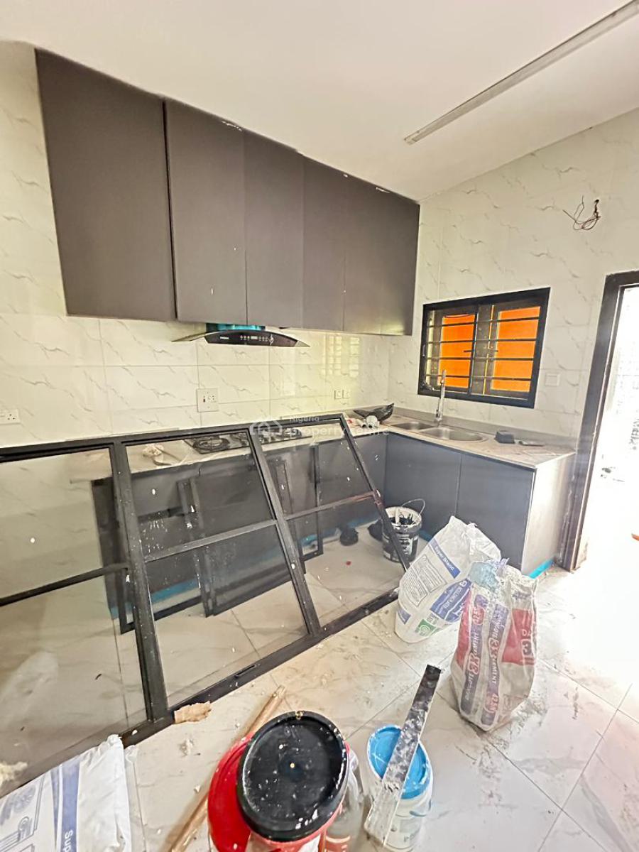 4 Bedroom Semi-detached Duplex with Bq, Ikate, Lekki, Lagos, Semi-detached Duplex for Rent