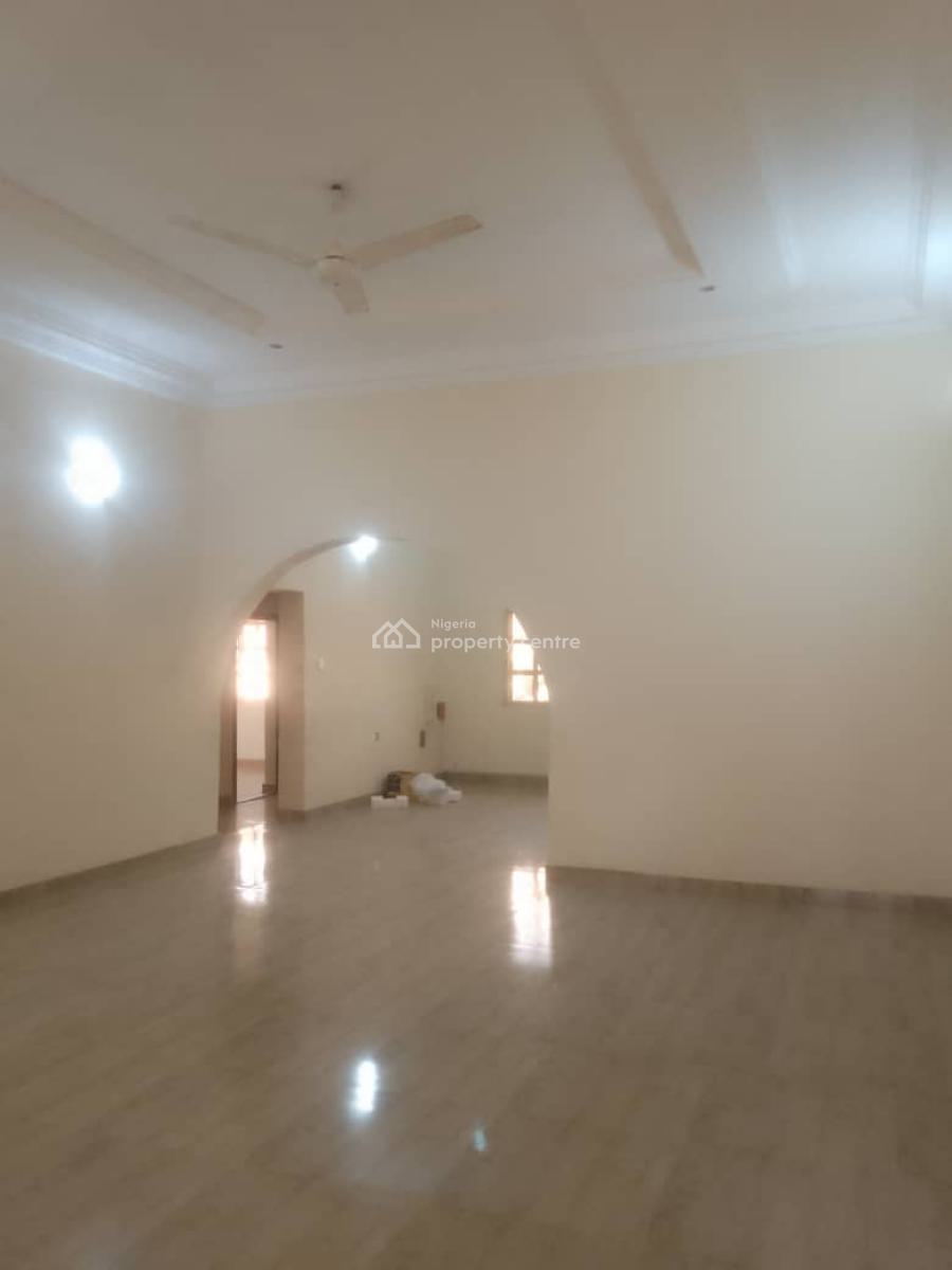 Nicely Done 3 Bedrooms Flat, Durumi, Abuja, Flat / Apartment for Rent